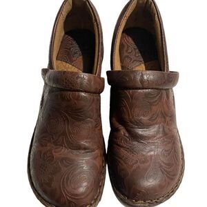 Bolo by Born Brown Tooled Vegan Leather‎ Clogs - Size 7.5